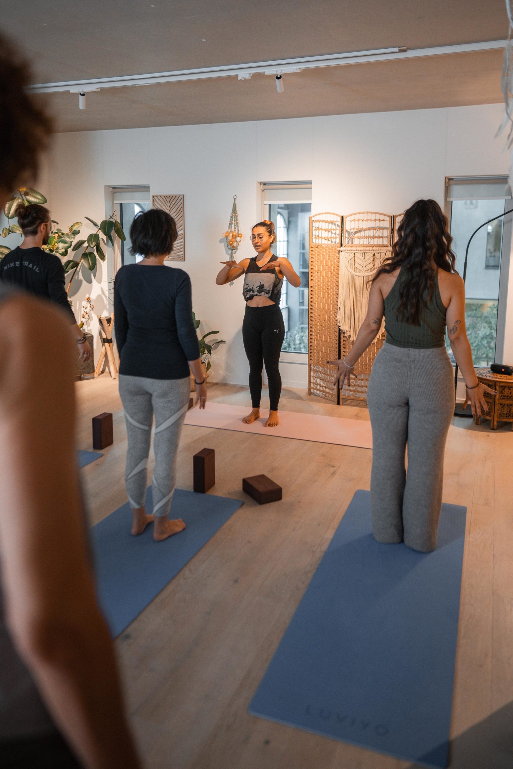 premier etage yoga Vevey